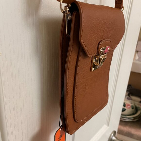 Alba faux/vegan leather cross body cell phone purse NWT - Picture 10 of 12